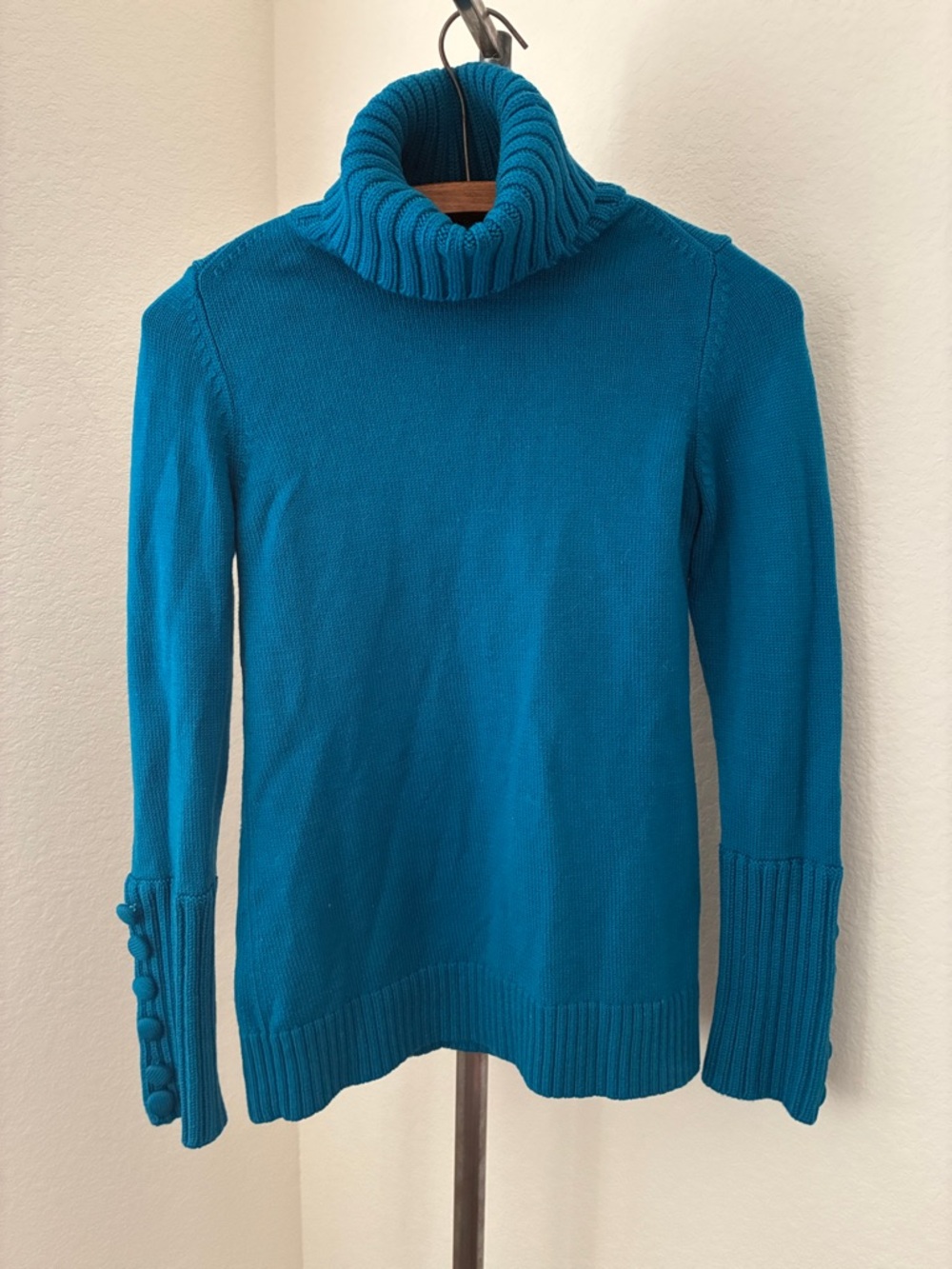 Y2K Banana Republic sz S Teal Turtleneck Sweater 100% Merino Wool Button Cuffs